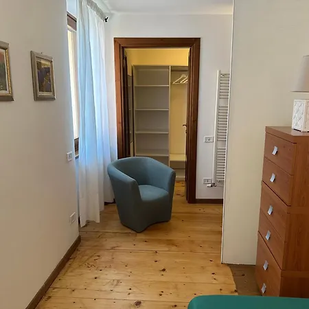 Sottocastello Apartment *